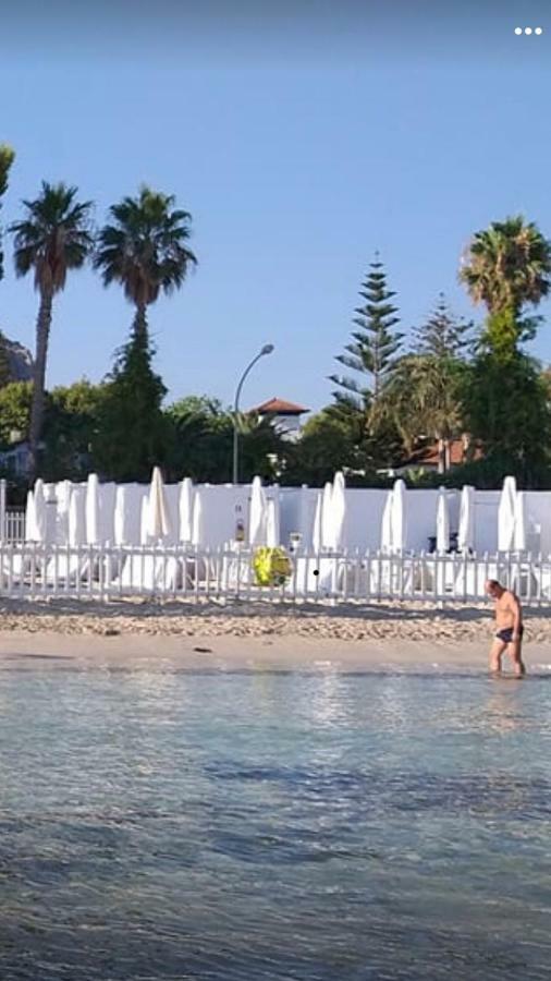 Appartamento La Torretta Mondello Exterior photo